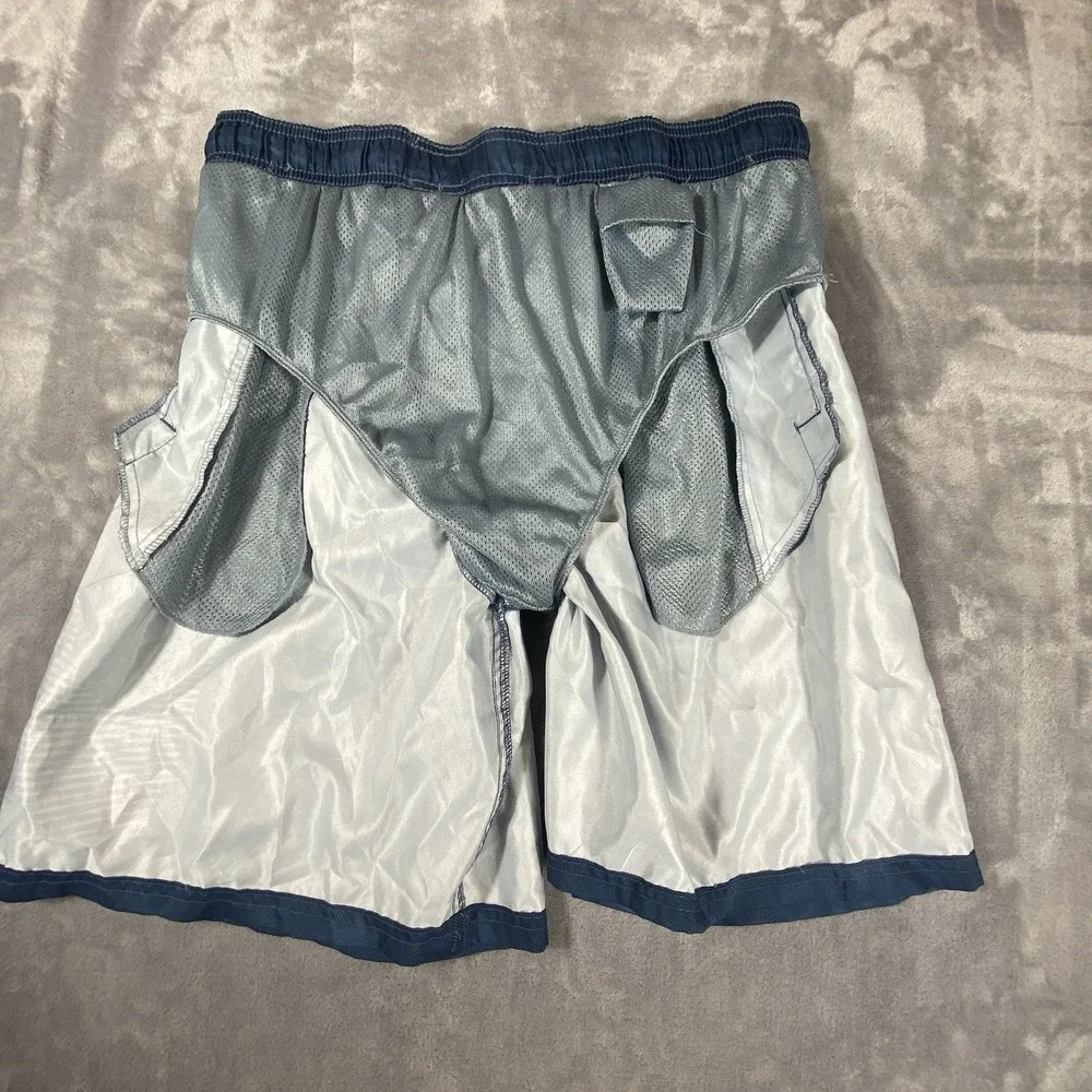 NIKE Swim Shorts XL Big Swoosh Mesh Lined Nylon Pockets Athletic Beach Fish Surf